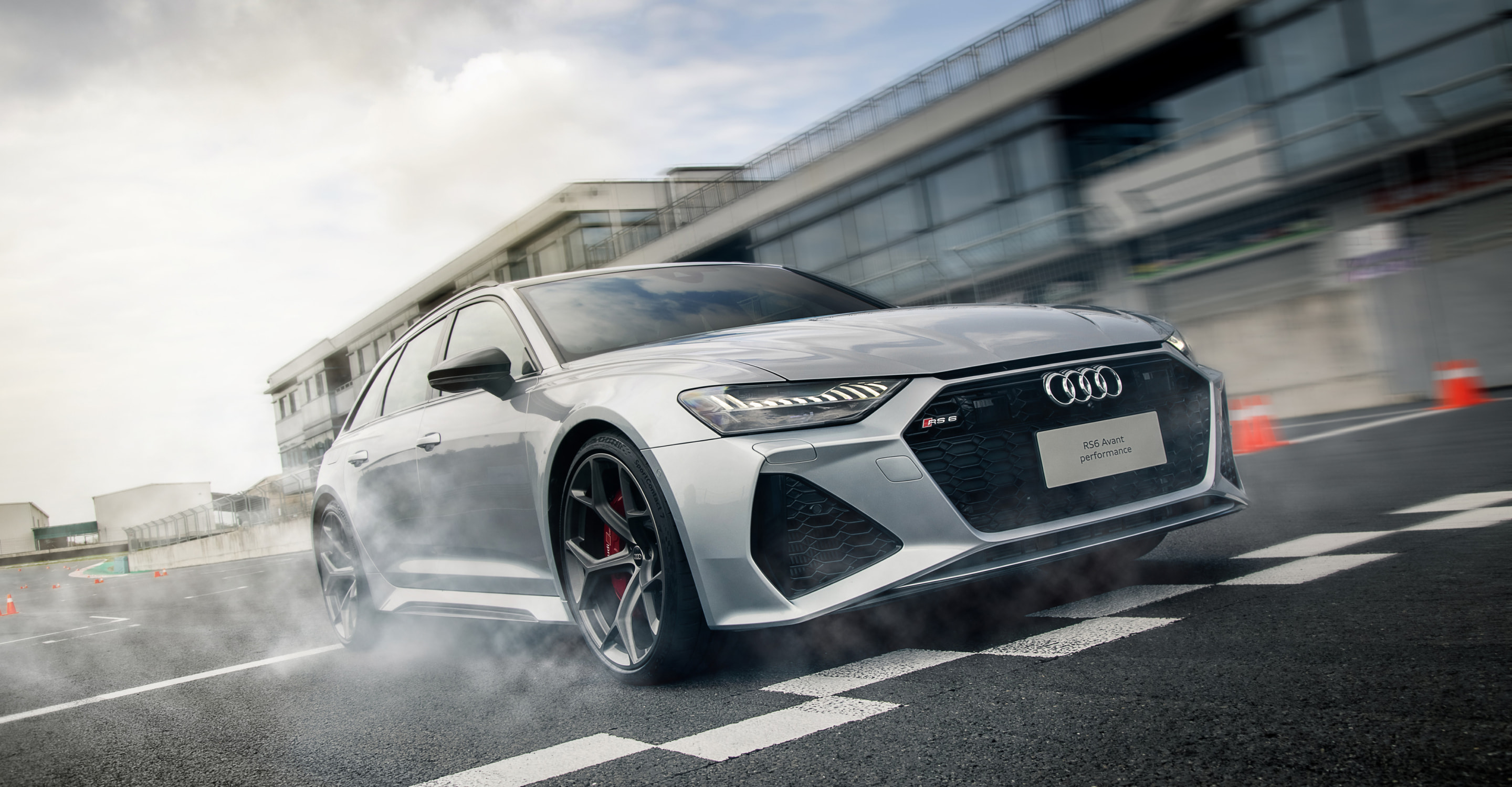 3：极致玩家体验奥迪RS驾驶学院专业课程，享受S和RS驾控激情