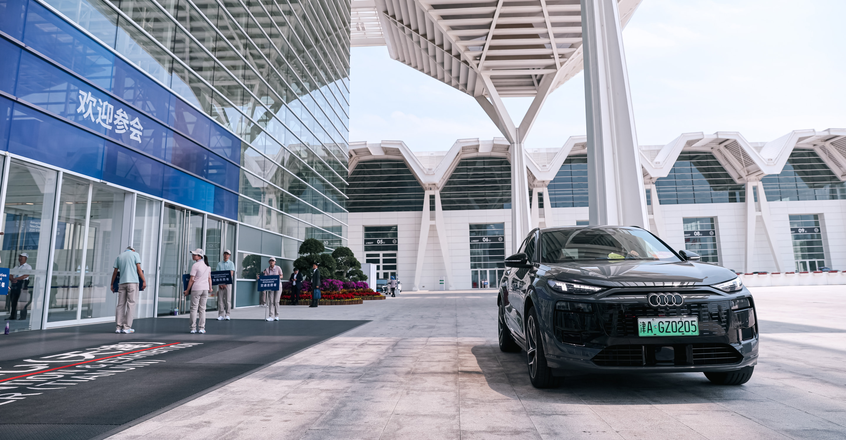 2. 星空电竞官网 Q6L e-tron 将豪华电动标准提升至全新高度